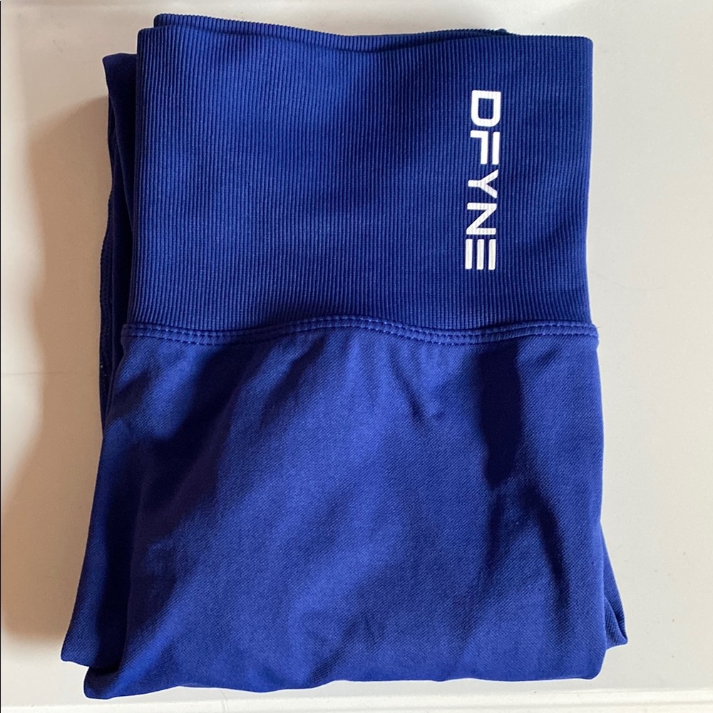 DFYNE Dynamic Collection Leggings in Enchanted Blue